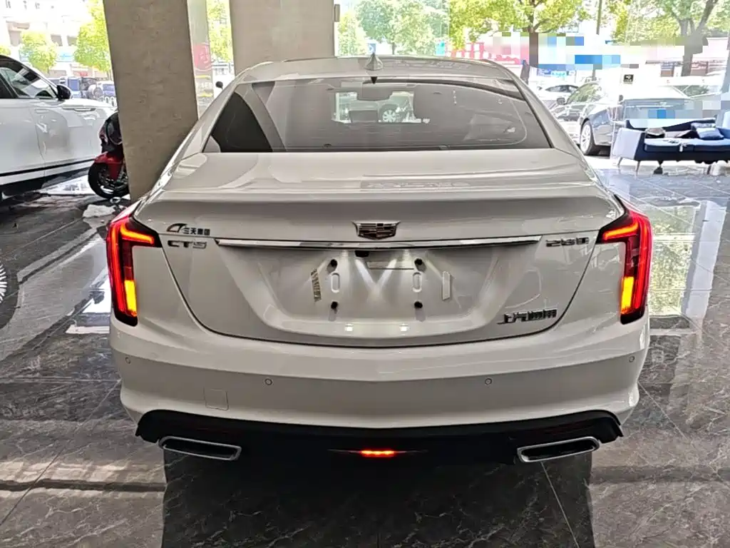 Cadillac CT5 2021 — фото 6