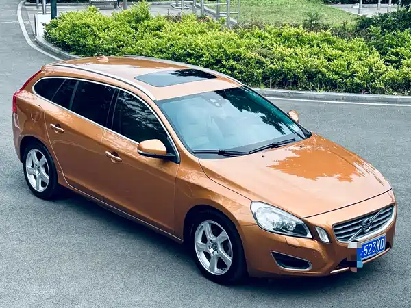 Volvo V60 2013