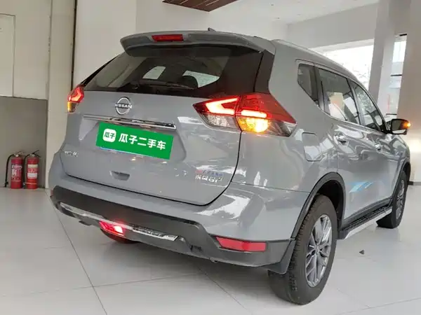 Nissan X-Trail 2025