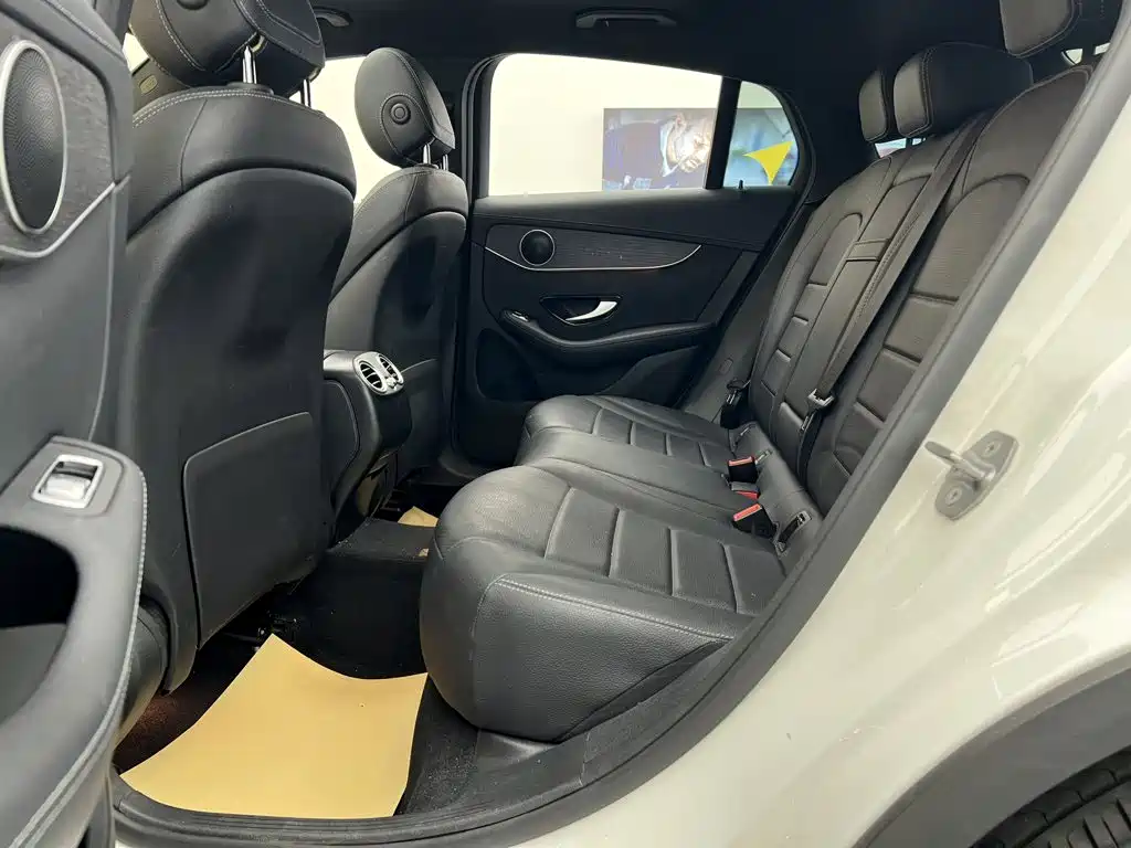 Mercedes-Benz GLC Coupe 2020 — фото 26