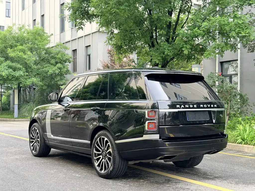 Land Rover Range Rover 2017 — фото 9