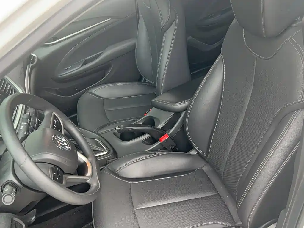 Buick Excelle 2022