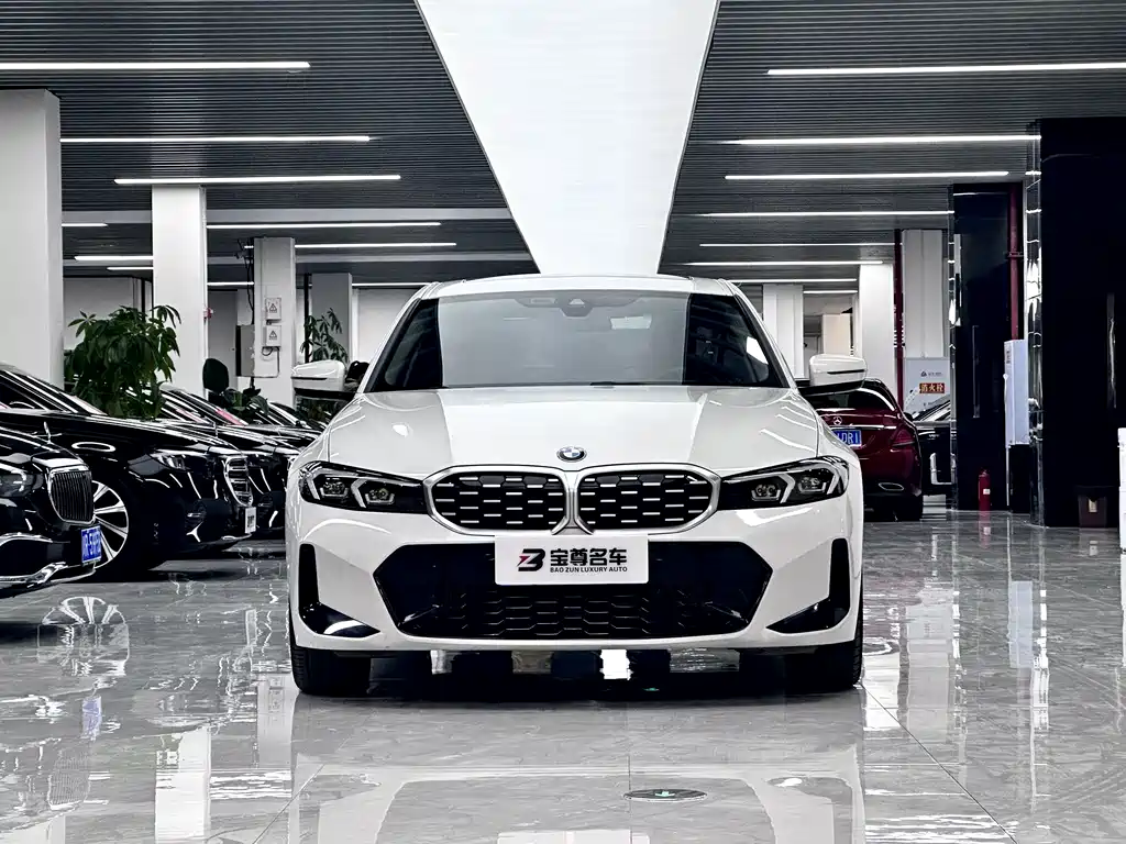 BMW 3 Series 2024
