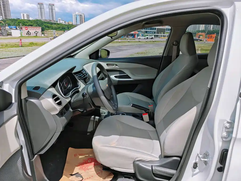 Chevrolet Sail 2015 — фото 12