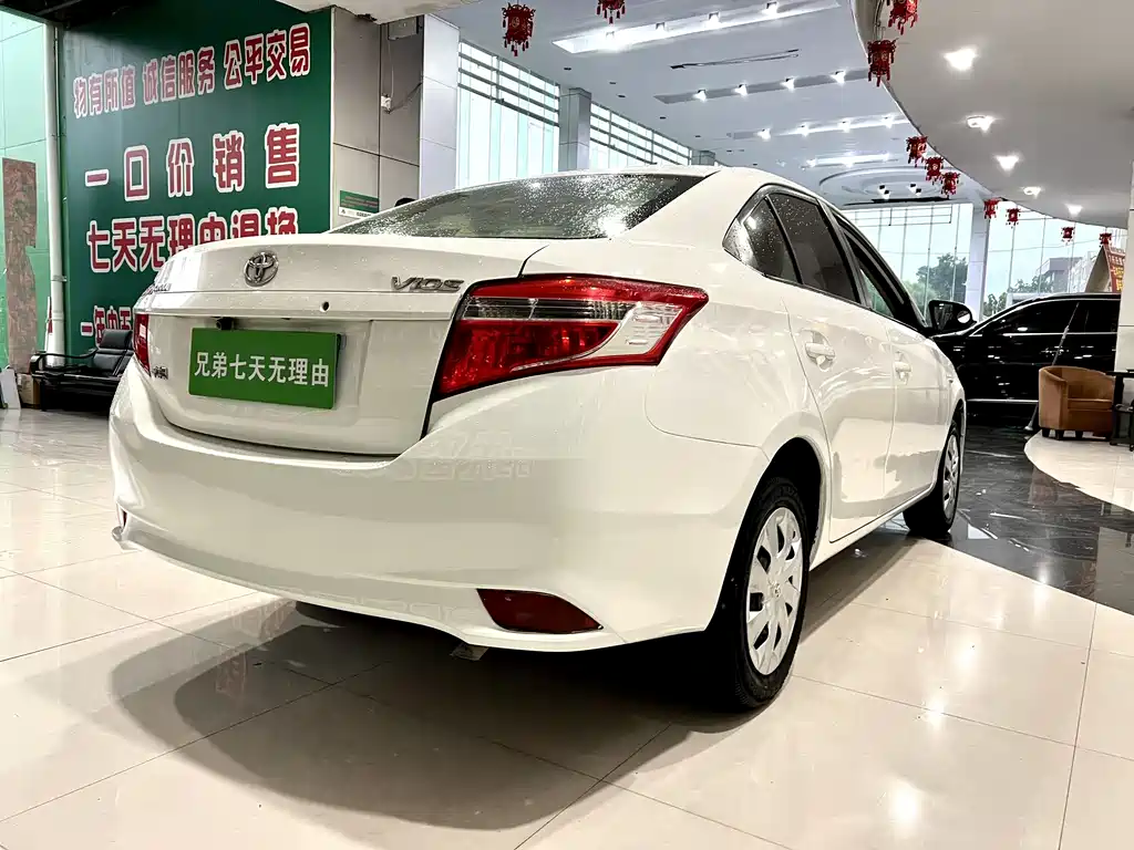 Toyota Vios 2015