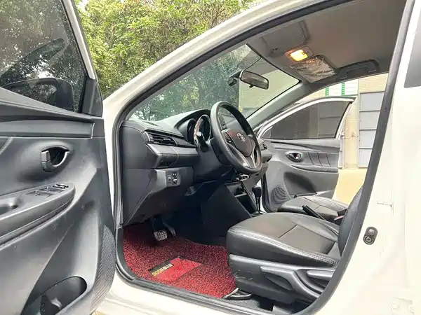 Toyota Vios FS 2021