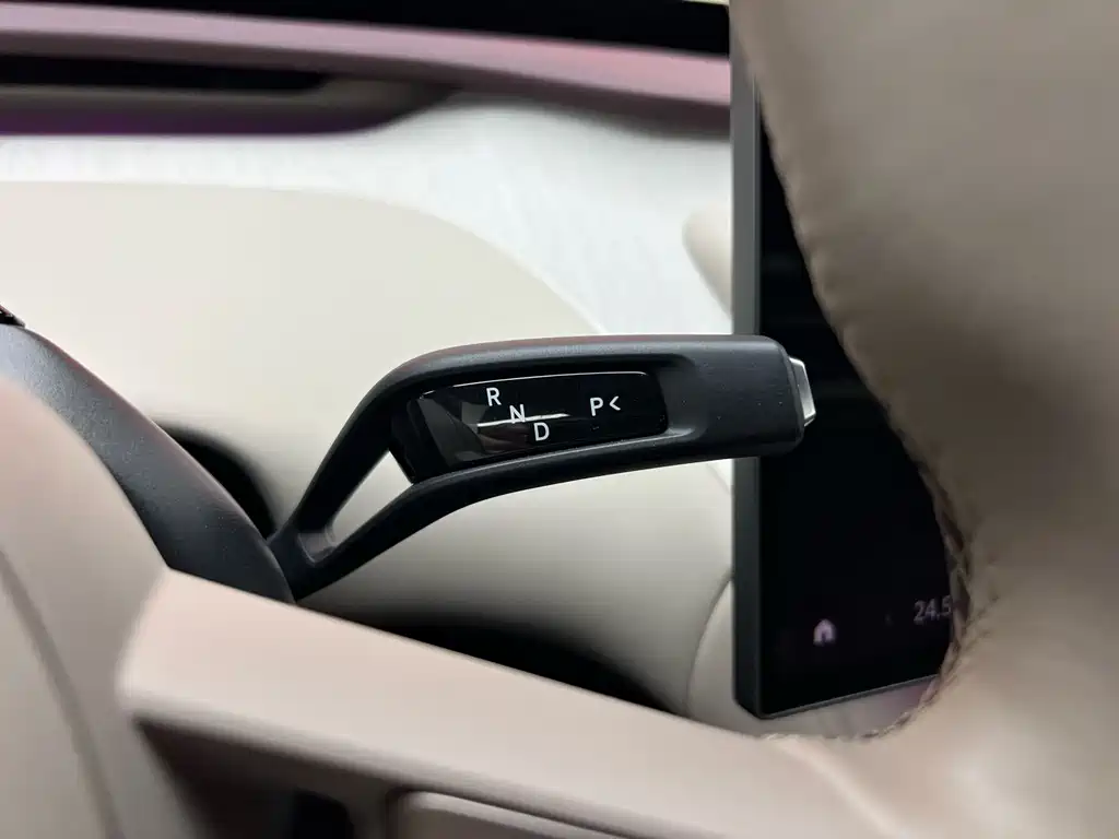 Xiaomi YU7 2025 — фото 24