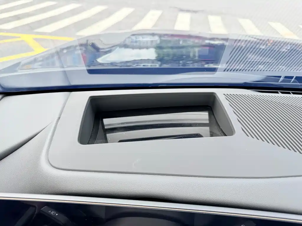 BMW 5 Series 2025