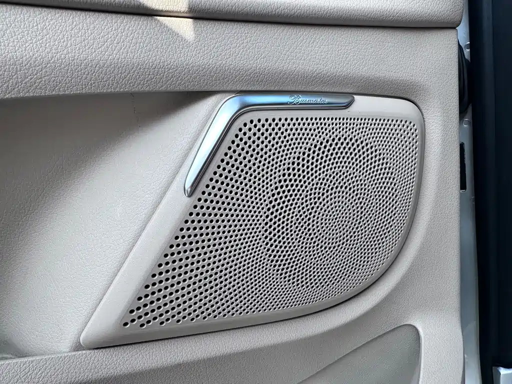 Mercedes-Benz V-Class 2017 — фото 18
