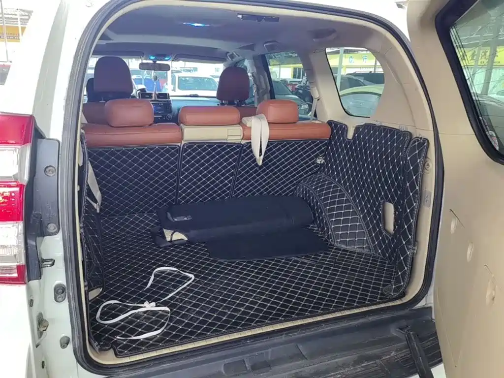 Toyota Prado 2017 — фото 19