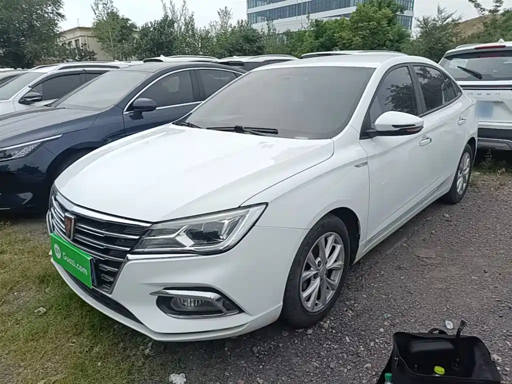 Roewe i5 2020 — фото 1