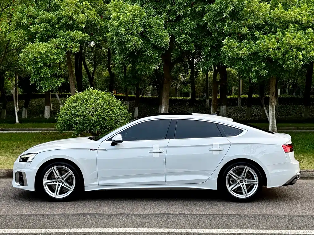 Audi A5 2023 — фото 3