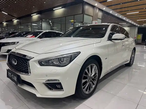 Infiniti Q50L 2018