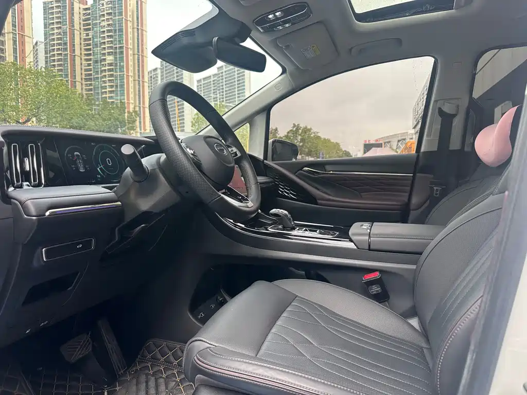 GAC Motor Trumpchi M8 2024 — фото 4
