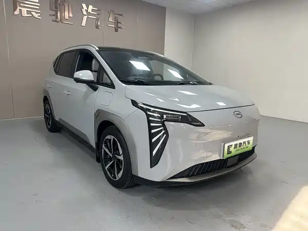 Aion Y 2023