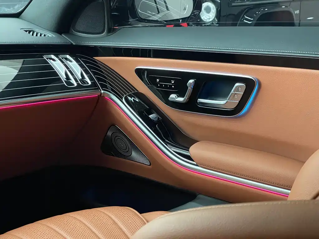 Mercedes-Benz S-Class 2023 — фото 19