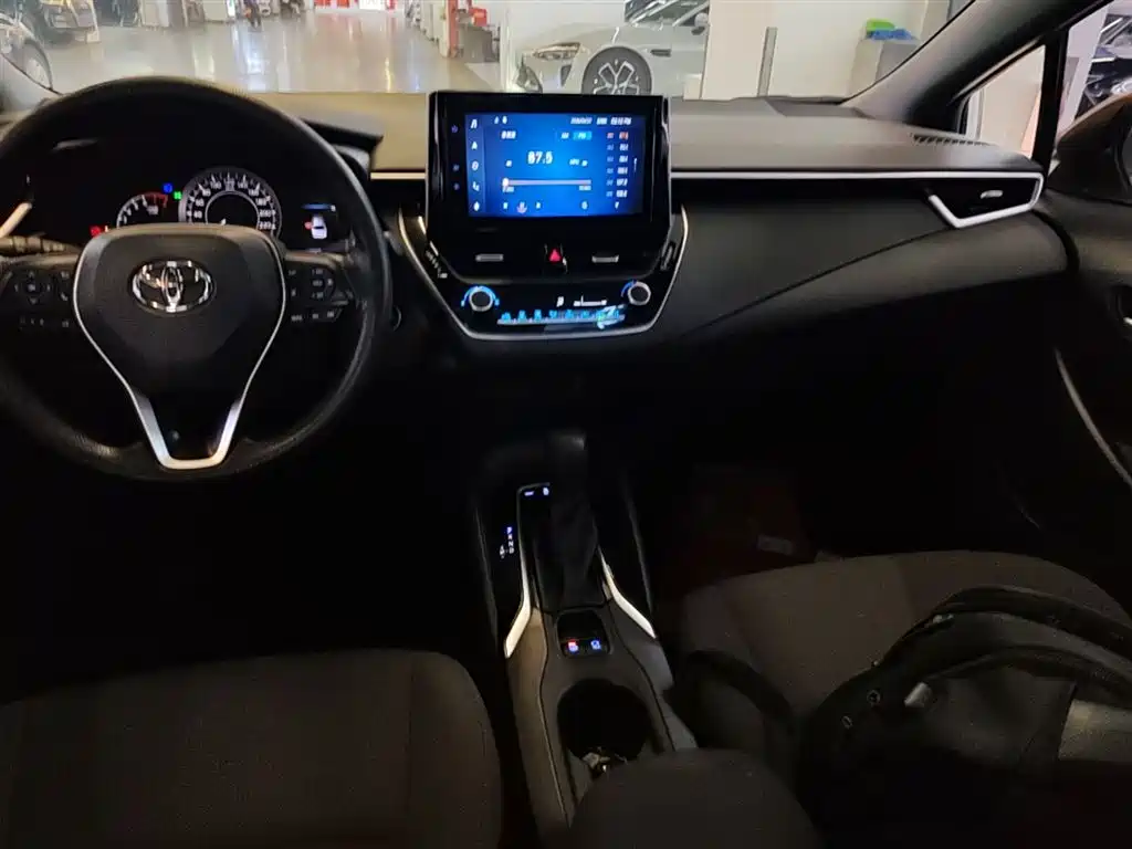 Toyota Levin 2023 — фото 14