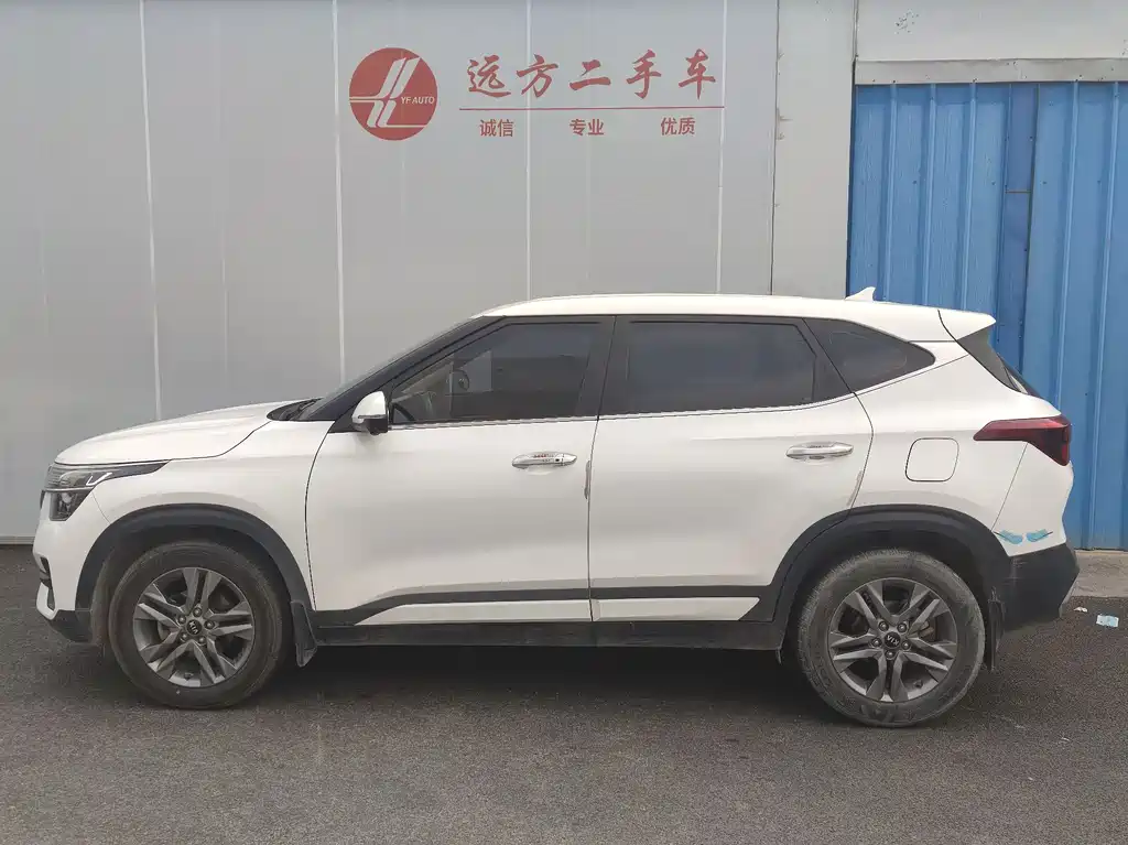 Kia KX3 2020 — фото 9