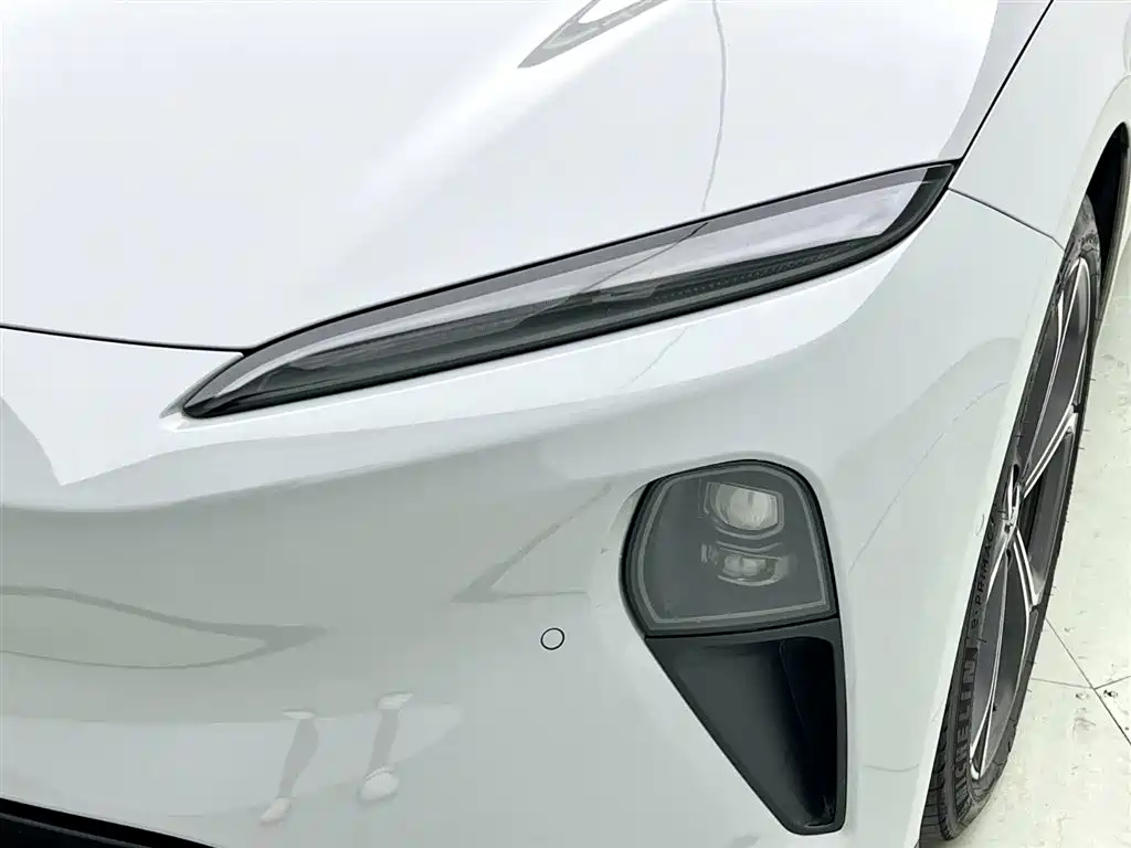 NIO ET5T 2024