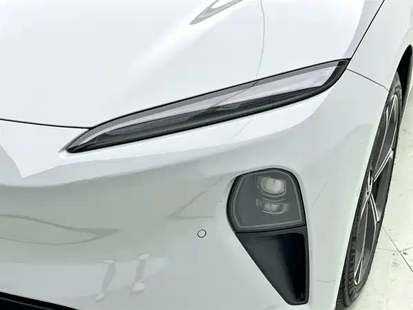 NIO ET5T 2024