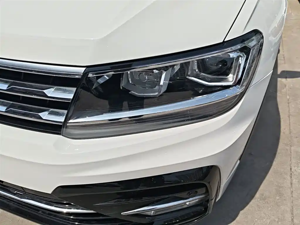 Volkswagen Tiguan L 2021 — фото 24