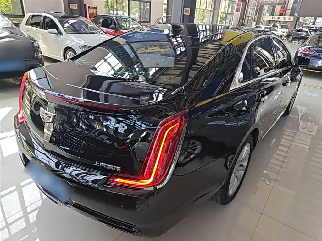 Cadillac XTS 2018 — фото 7