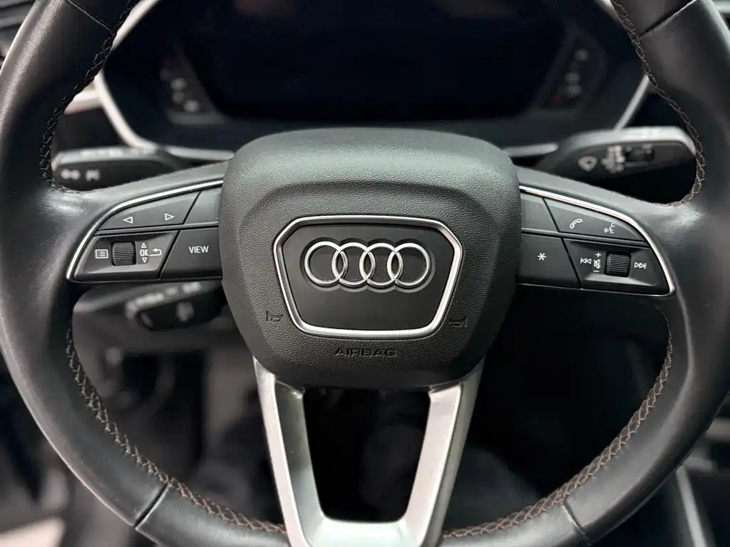 Audi Q3 2022 — фото 13