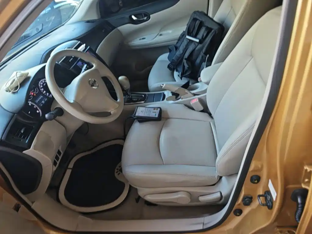 Nissan Tiida 2015 — фото 15