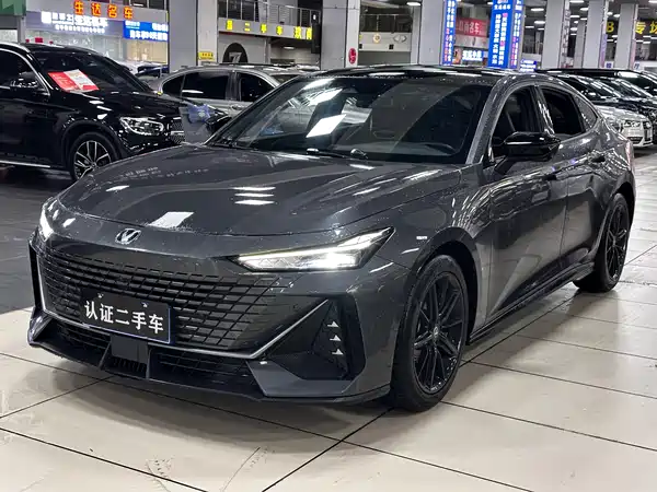 Changan UNI-V 2024