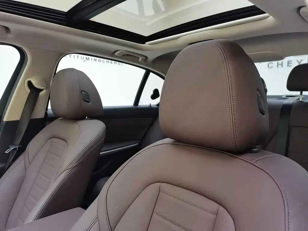BMW 3 Series 2020 — фото 12