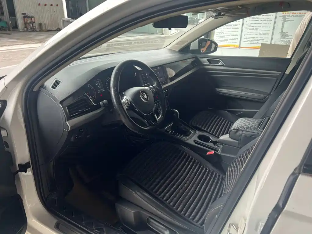 Volkswagen Lavida 2020