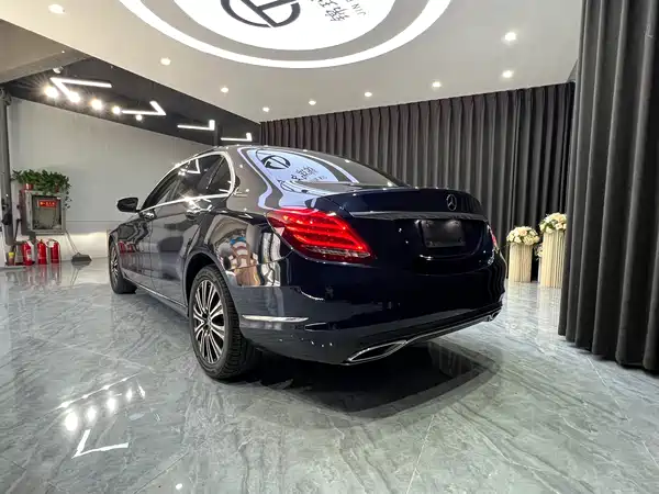 Mercedes-Benz C-Class 2018