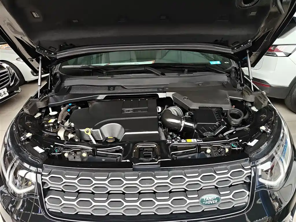 Land Rover Discovery Sport 2023 — фото 20