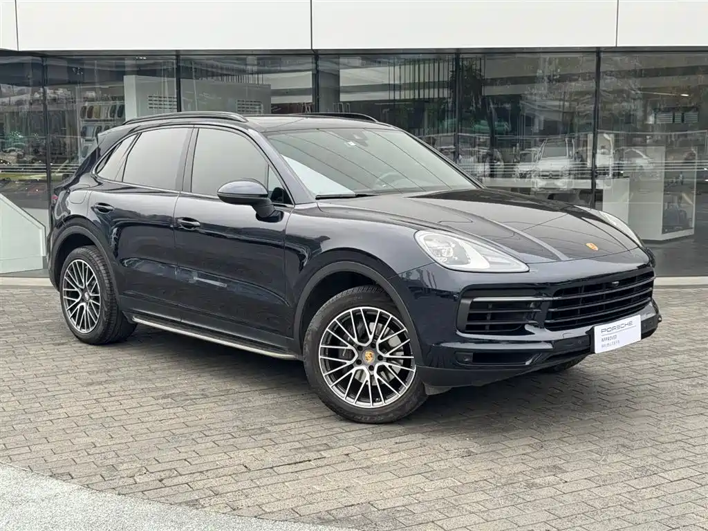 Porsche Cayenne 2021 — фото 3