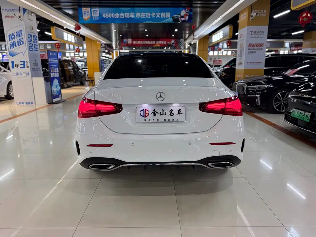 Mercedes-Benz A-Class 2023 — фото 13
