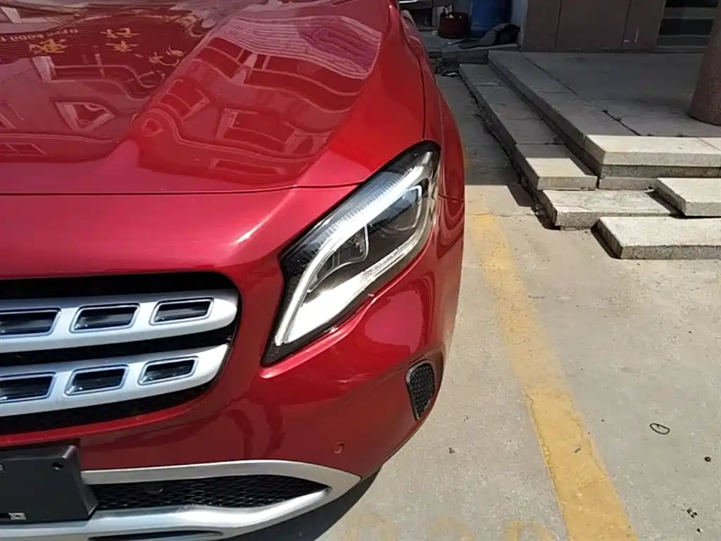 Mercedes-Benz GLA 2018 — фото 24