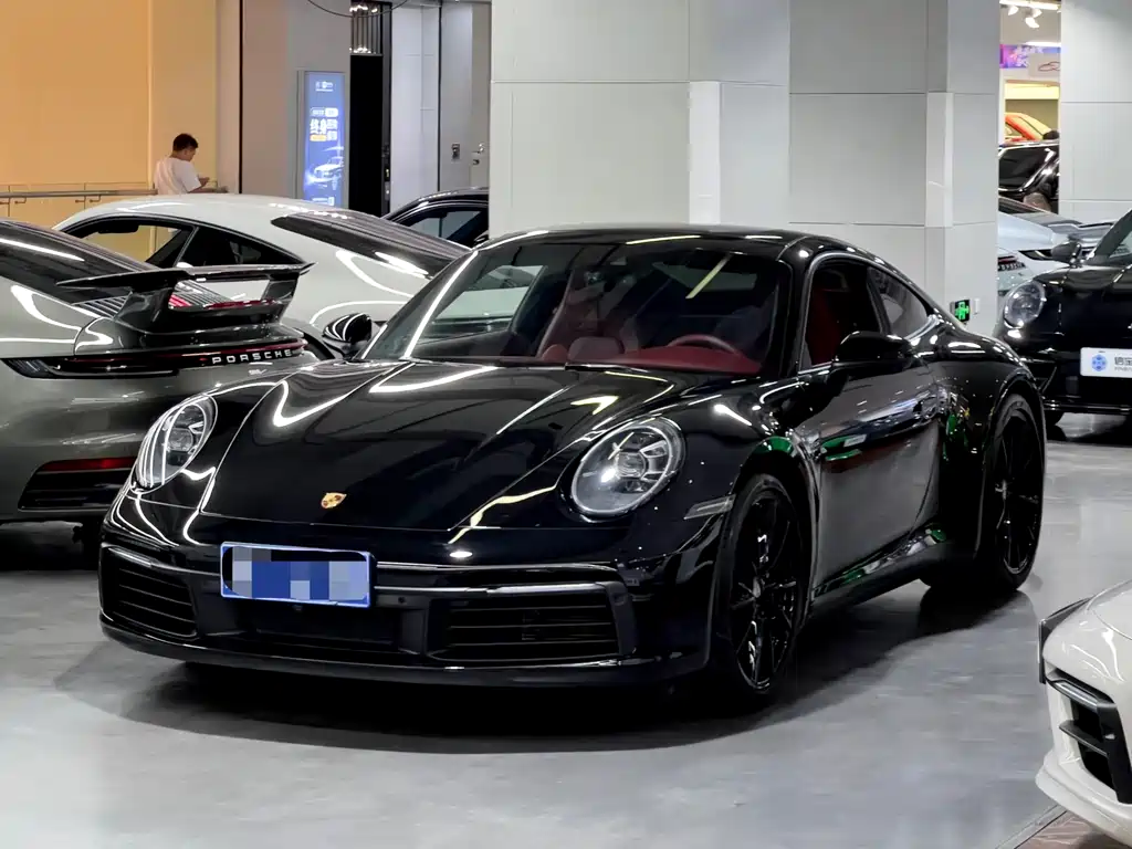Porsche 911 2021