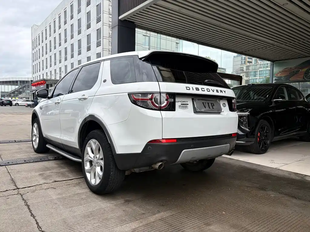 Land Rover Discovery Sport 2018 — фото 5