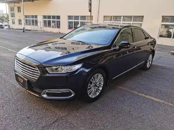 Ford Taurus 2016