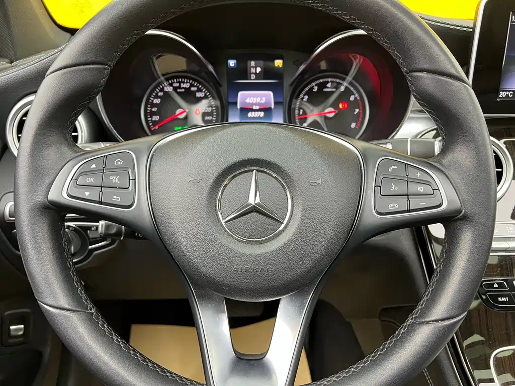 Mercedes-Benz GLC 2019 — фото 11