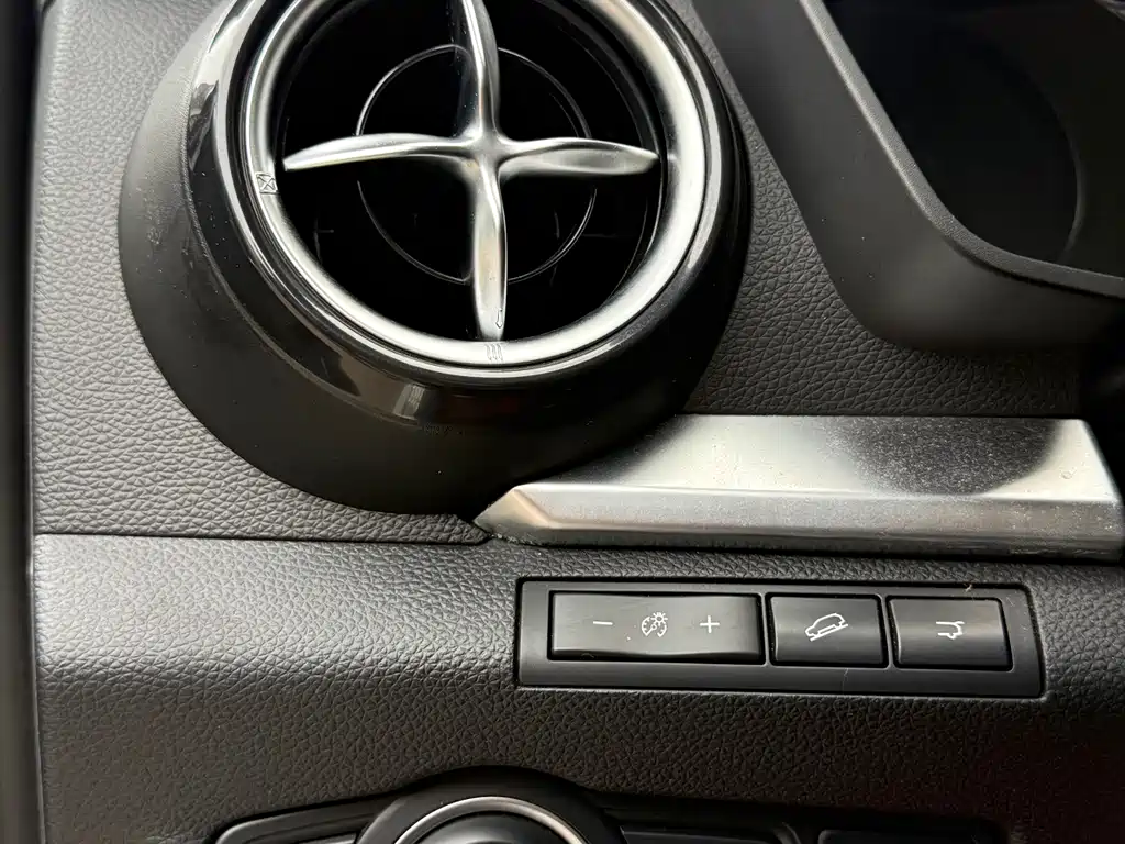 BYD Song New Energy 2018 — фото 19