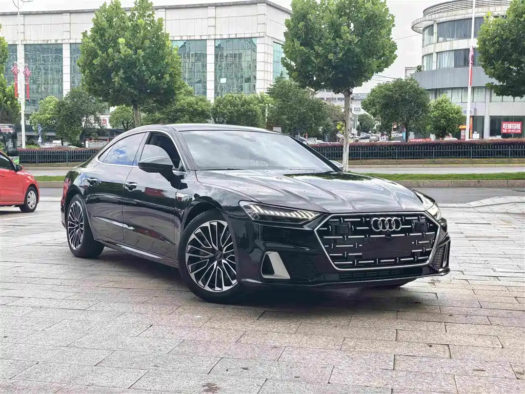 Audi A7L 2025