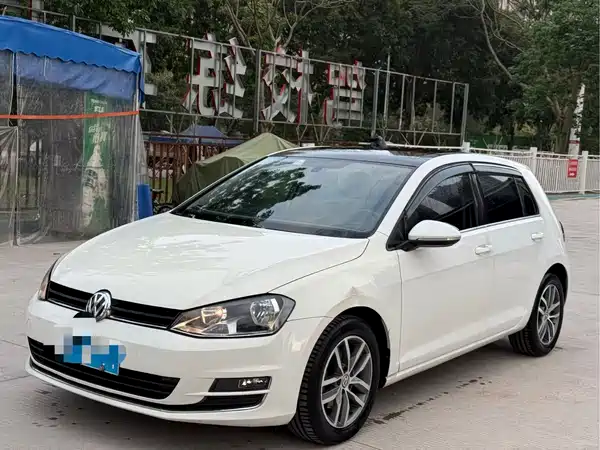 Volkswagen Golf 2016