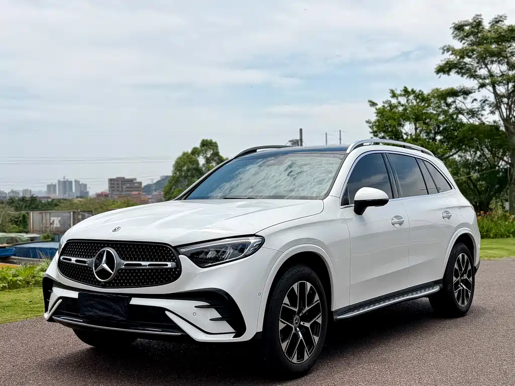 Mercedes-Benz GLC 2024 — фото 1