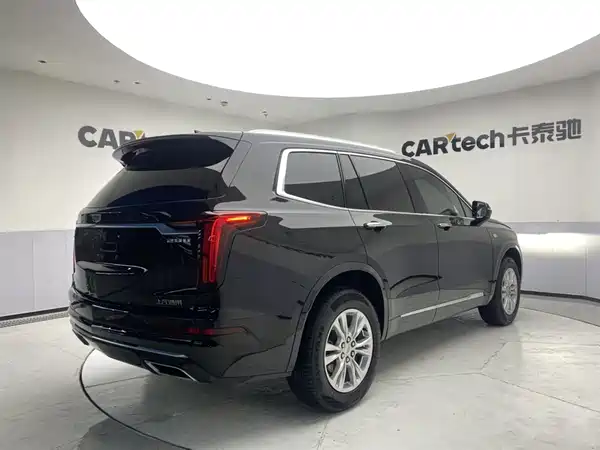 Cadillac XT6 2022