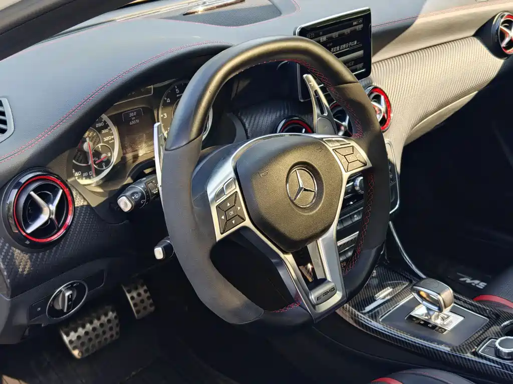 Mercedes-Benz A-Class AMG 2015 — фото 12