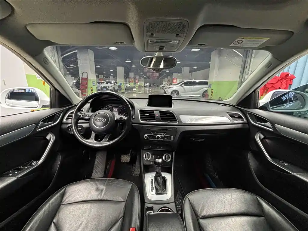 Audi Q3 2016