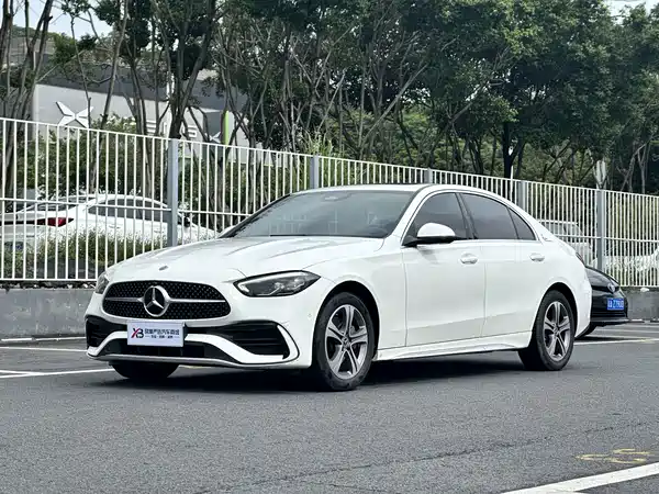 Mercedes-Benz C-Class 2021