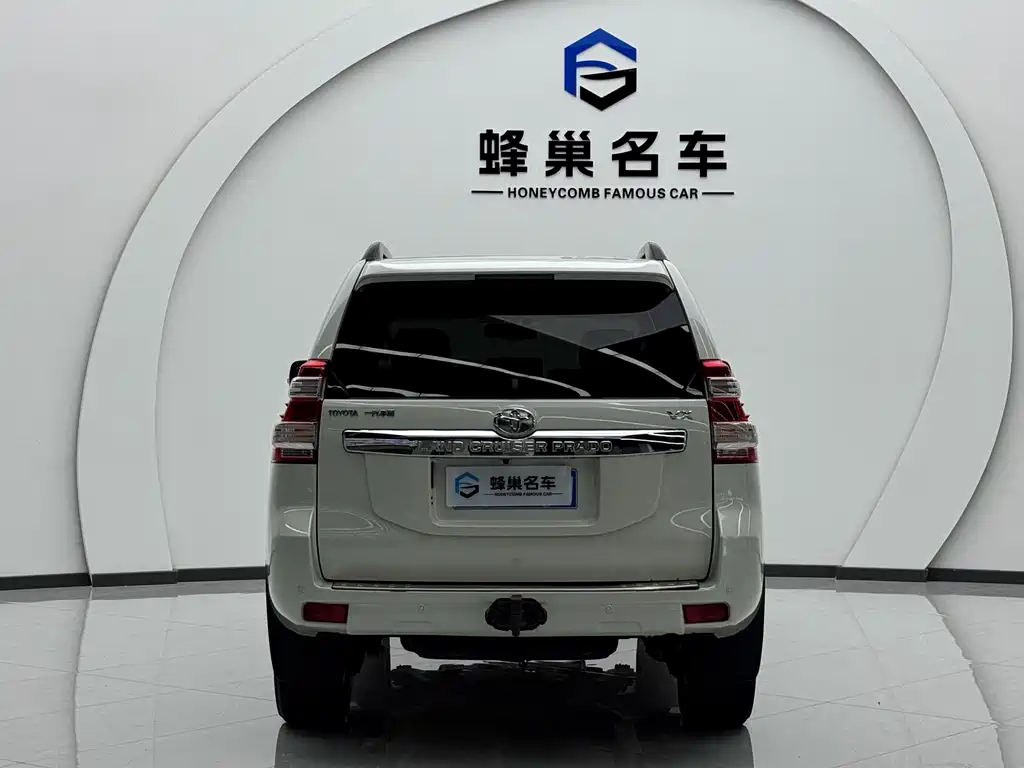 Toyota Prado 2016 — фото 19