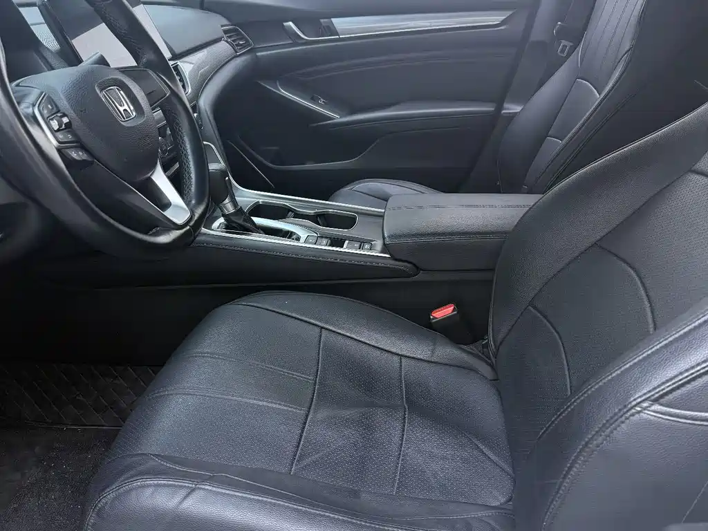 Honda Accord 2023 — фото 14
